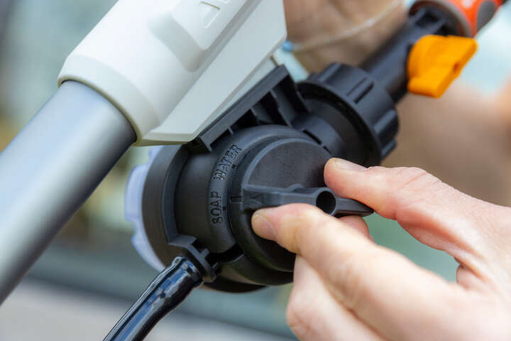 BATAVIA Twin® Brush Akku-Reinigungsbürste